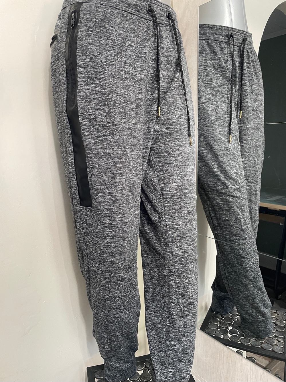 American Eagle Outfitters Men's Charcoal Heather Jogger Pants